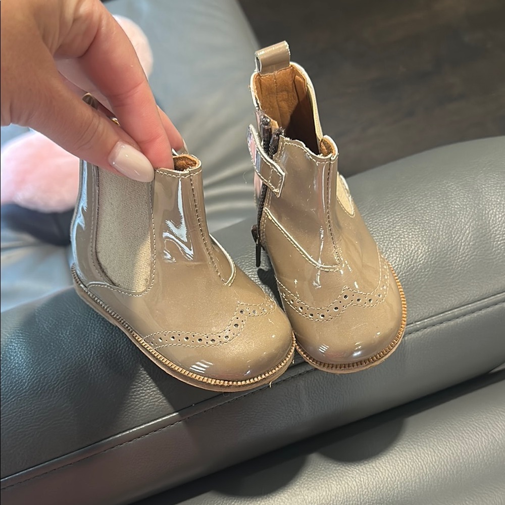 Chic Beige Kids Boots